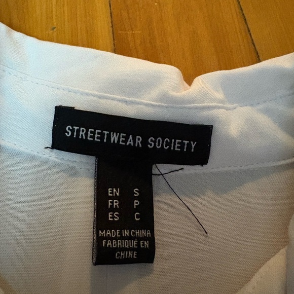 White Button-Up Blouse - Picture 3 of 3